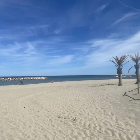 En Bord De Avec Parking Prive, A 50m De La - Fr-1-782-50 Апартаменты